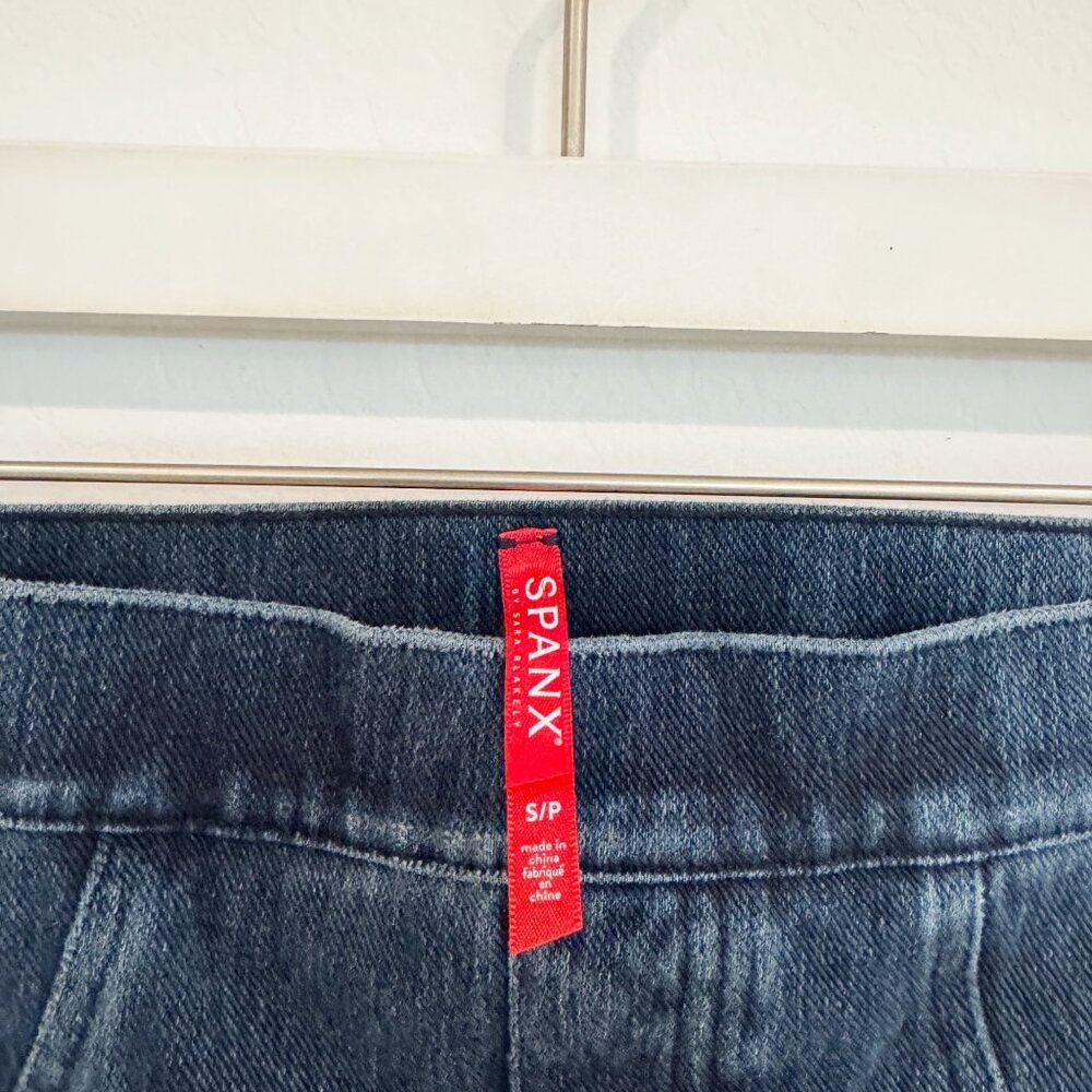Spanx Jean-ish Ankle Leggings Stretch Denim‎ Shapewear Pull On Pants Blue Small - Picture 6 of 10
